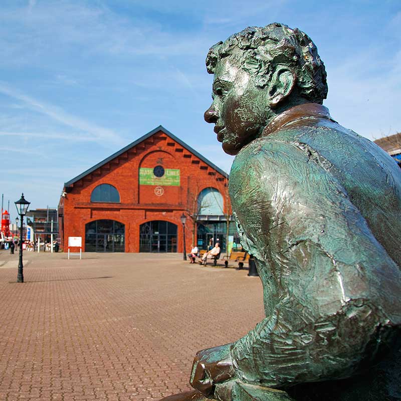 Statue of Dylan Thomas - Marina Swansea